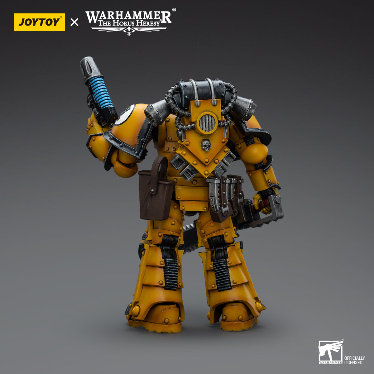 Warhammer Collectibles: 1/18 Scale Imperial Fists Legion MkIII Despoiler Squad Sgt with Pistol - Good Games