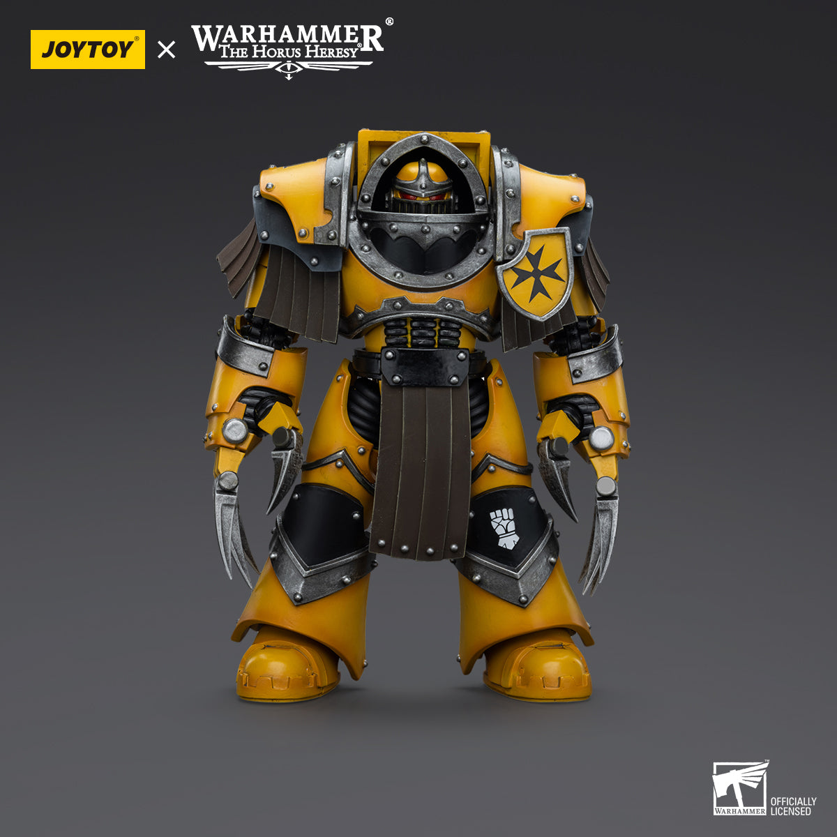 Warhammer Collectibles: 1/18 Scale Imperial Fists Legion Cataphractii Terminator Squad with Claws - Good Games