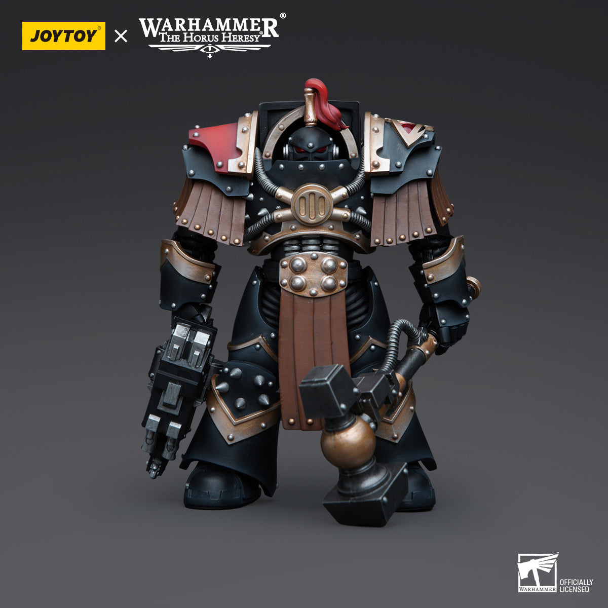 Warhammer Collectibles: 1/18 Scale Sons of Horus Justaerin Terminator Squad Justaerin Thundr Hammer - Good Games