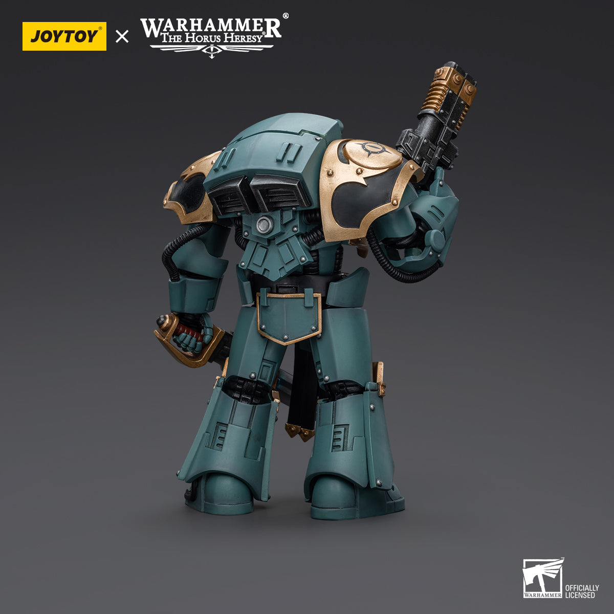 Warhammer Collectibles: 1/18 Scale Sons Of Horus Tartaros Terminator Squad Sergeant & Power Sword - Good Games