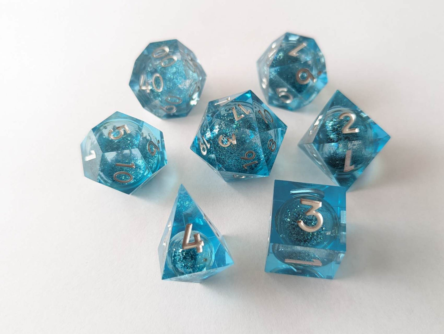 Dice Hoard Aurora (Liquid Core) Set 62 - Good Games