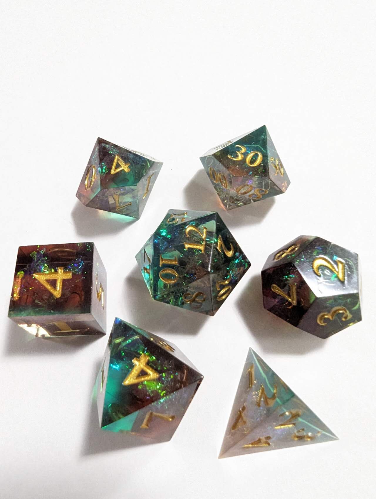Dice Hoard Aurora Set 102 - Good Games