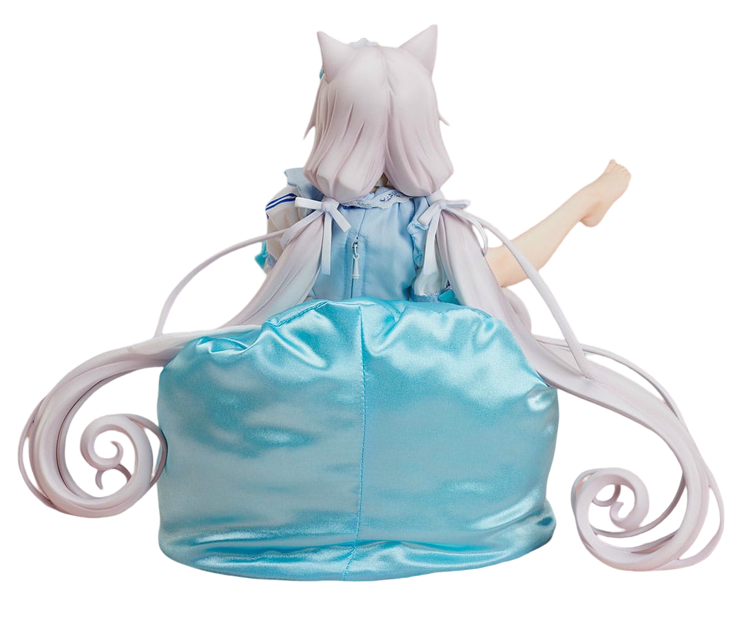 Nekopara 1/4 Scale Vanilla Bare Leg Version figure close-up from behind showing detailed face and flowing silver hair