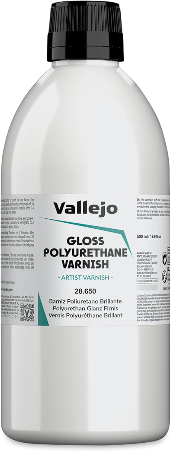 Vallejo Gloss Polyurethane Varnish bottle, 500 ml