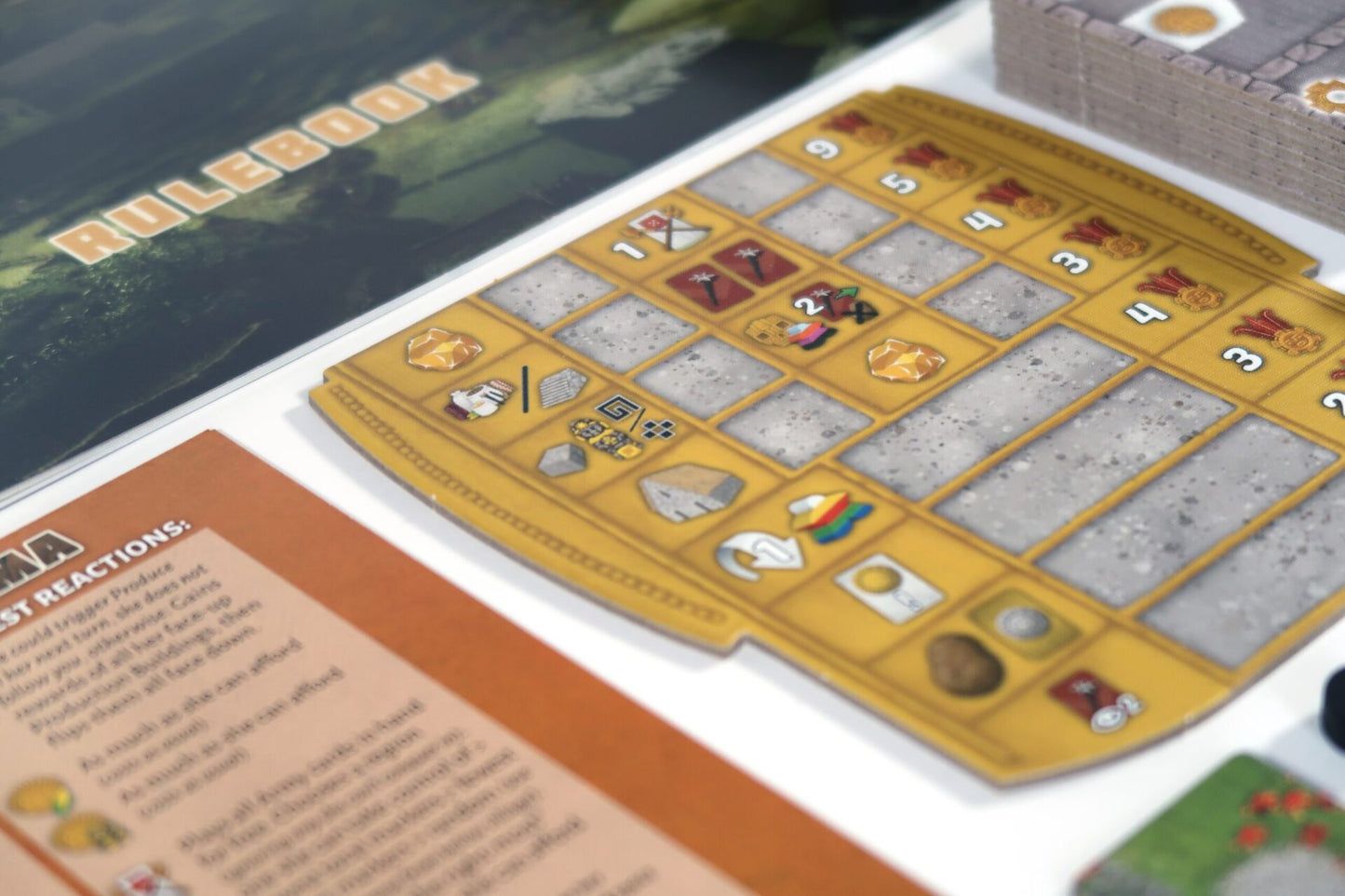 Card deck and components from Tawantinsuyu expansion