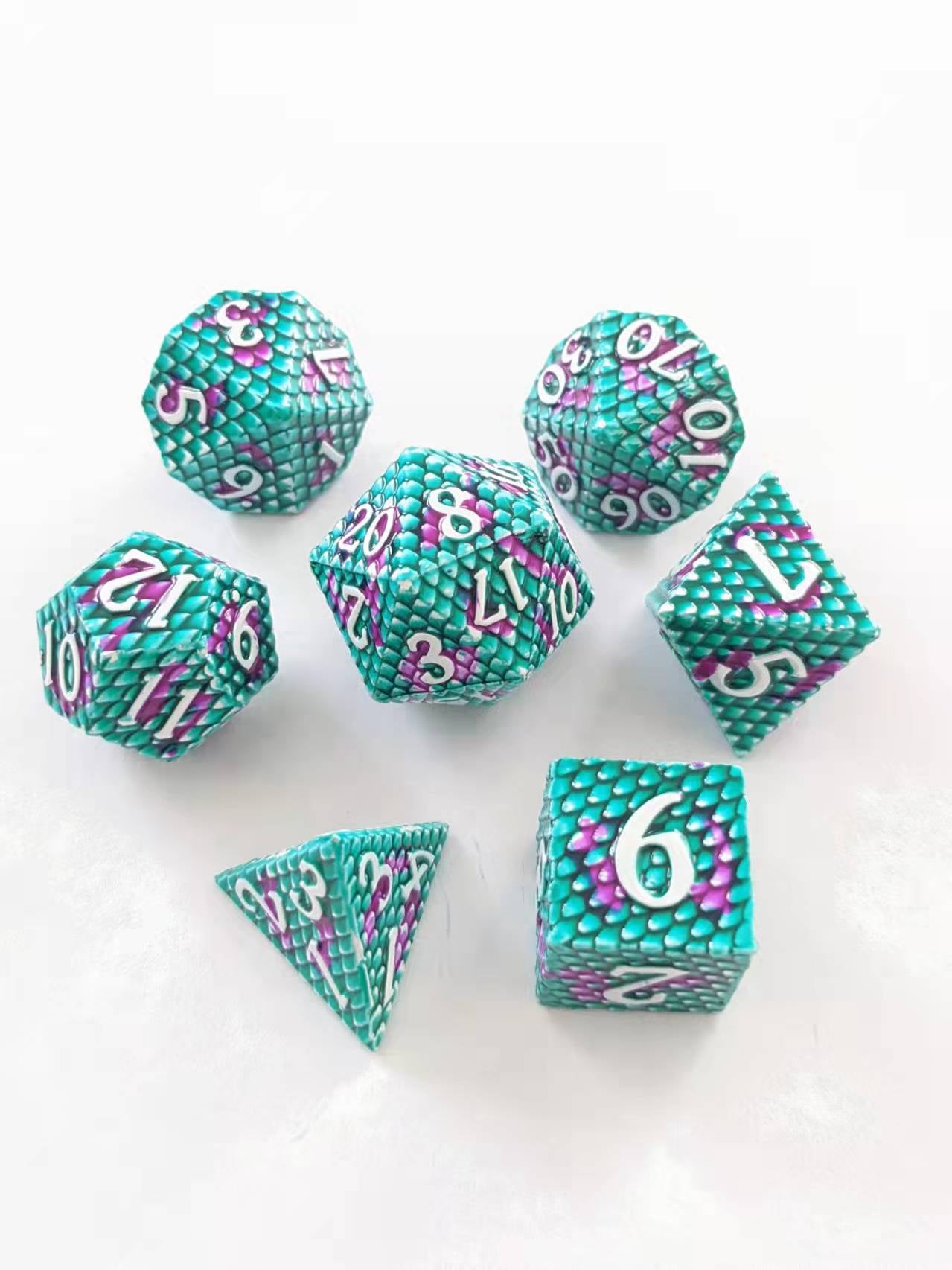 Dice Hoard - Dragon Scale 13 - Good Games
