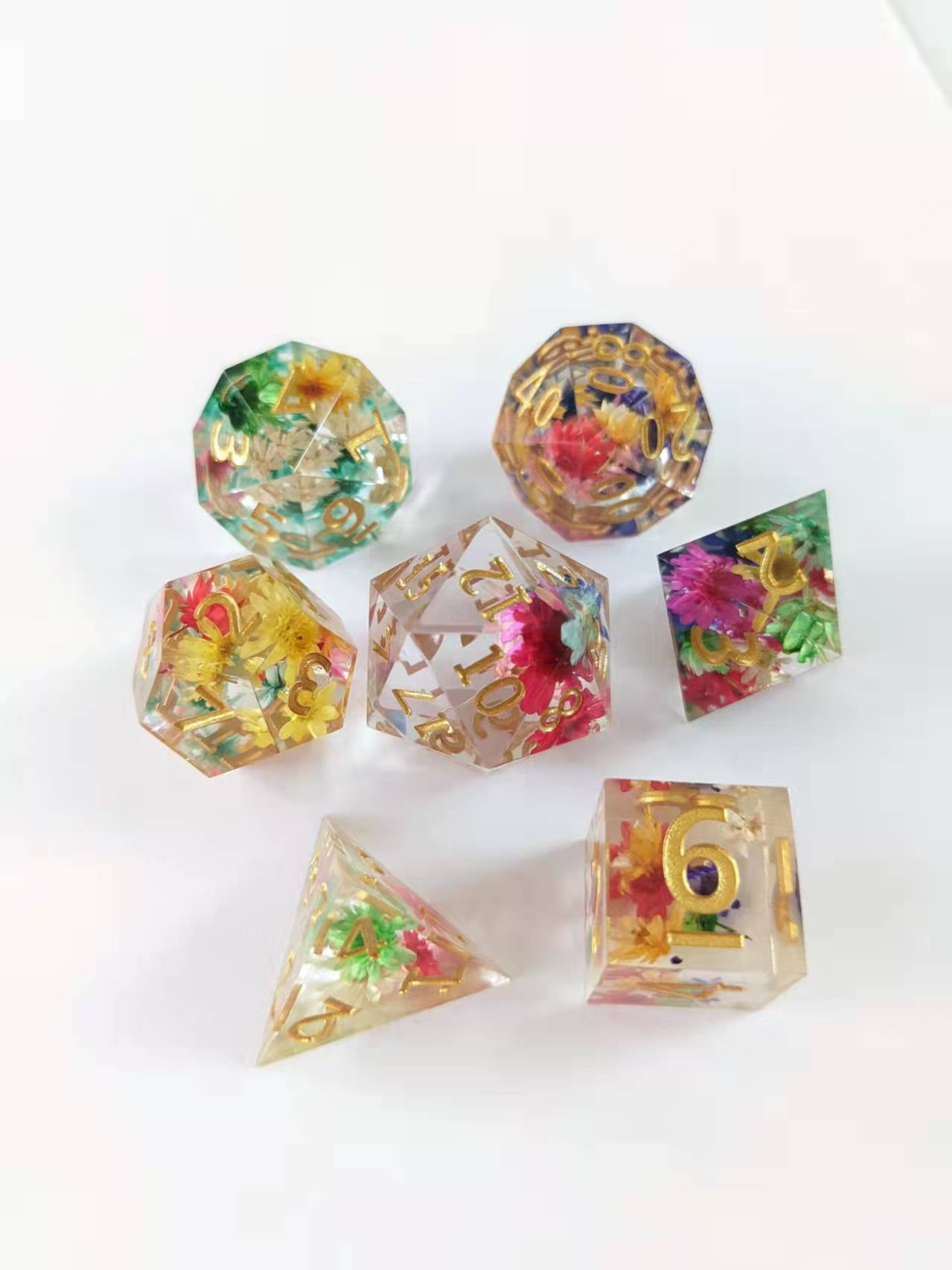 Dice Hoard - Aurora (Resin) Set 28 - Good Games
