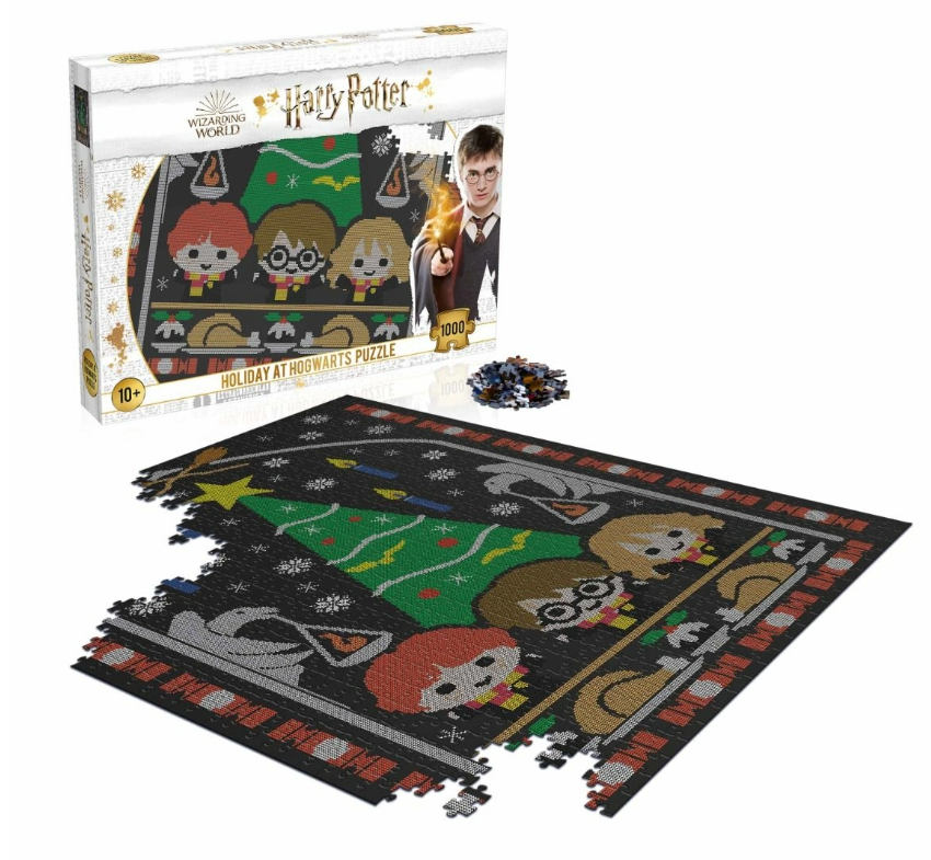 Harry Potter Christmas Holiday at Hogwarts - 1000 Piece Jigsaw - Good Games