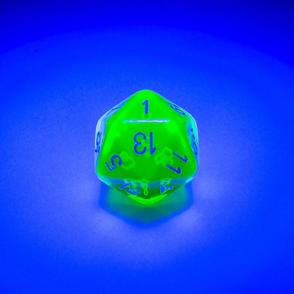 Chessex - Translucent Polyhedral Rad Green/white 7 Die Set - CHX30062 - Good Games
