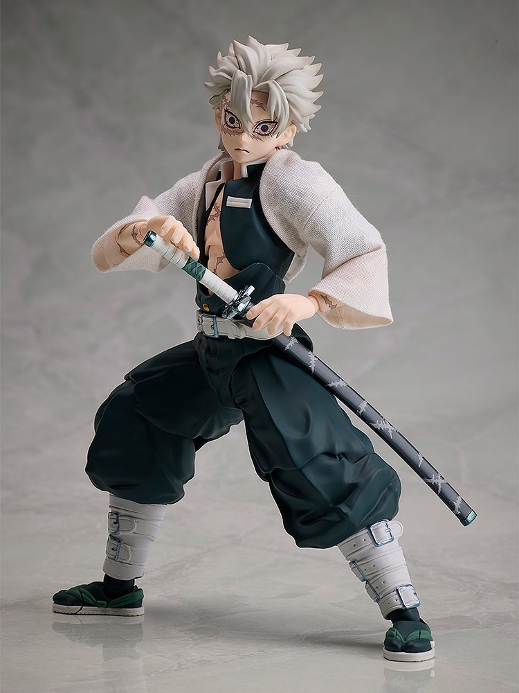 Sanemi Shinazugawa figure crouching in combat-ready stance