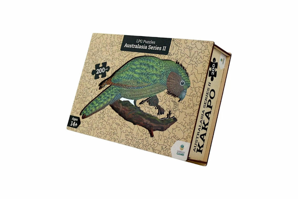 A 200-piece puzzle box featuring a green Kakapo bird illustration, Australasia Series II