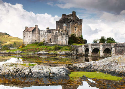 Ravensburger - Eilean Donan Castle Scotland - Beautiful Castles 1000 Piece Jigsaw - Good Games