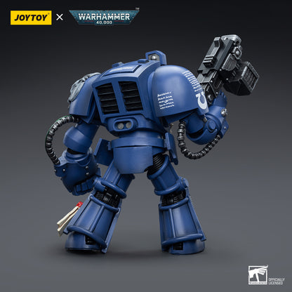Warhammer Collectibles: 1/18 Scale Ultramarines Terminators Brother Caesaran - Good Games