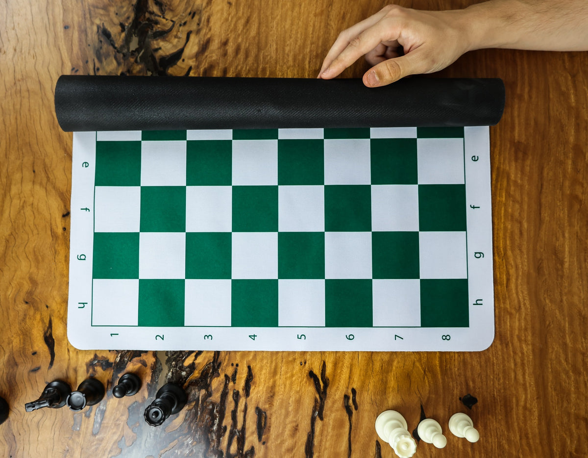 LPG Club Chess Set - Green
