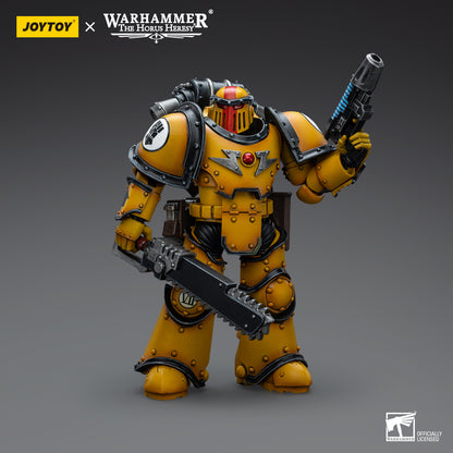 Warhammer Collectibles: 1/18 Scale Imperial Fists Legion MkIII Despoiler Squad Sgt with Pistol - Good Games