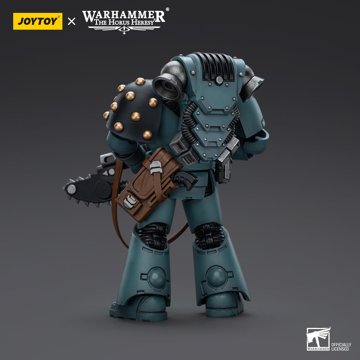 Warhammer Collectibles: 1/18 Scale Sons of Horus MKVI Tactical Squad Legionary w/ Bolter, Chainblade - Good Games