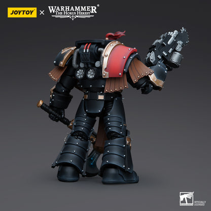 Warhammer Collectibles: 1/18 Scale Sons of Horus Justaerin Terminator Squad Justaerin w Power Axe - Good Games