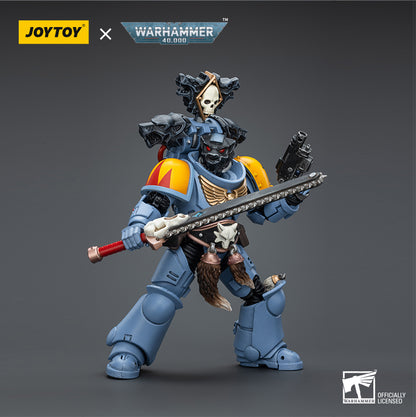 Warhammer Collectibles: 1/18 Scale Space Marines Space Wolves Claw Pack Brother Torrvald - Good Games