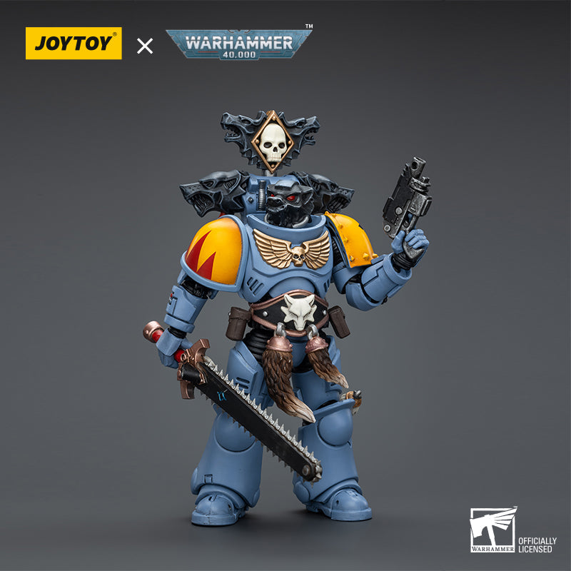 Warhammer Collectibles: 1/18 Scale Space Marines Space Wolves Claw Pack Brother Torrvald - Good Games