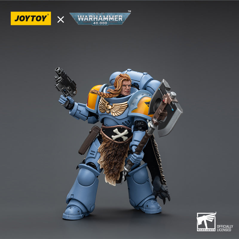 Warhammer Collectibles: 1/18 Scale Space Marines Space Wolves Claw Pack Pack Leader Logan Ghostwolf
