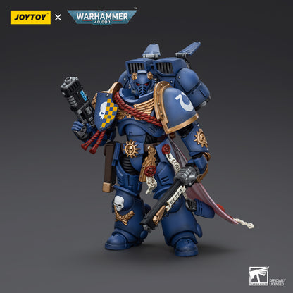 Warhammer Collectibles: 1/18 Scale Ultramarines Captain With Jump Pack - Good Games