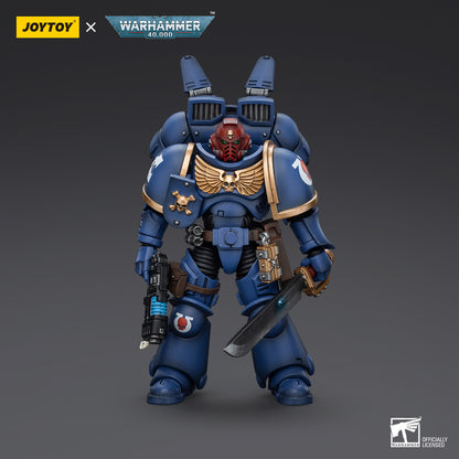 Warhammer Collectibles: 1/18 Scale Ultramarines Jump Pack Intercessors Sergeant With Plasma Pistol - Good Games