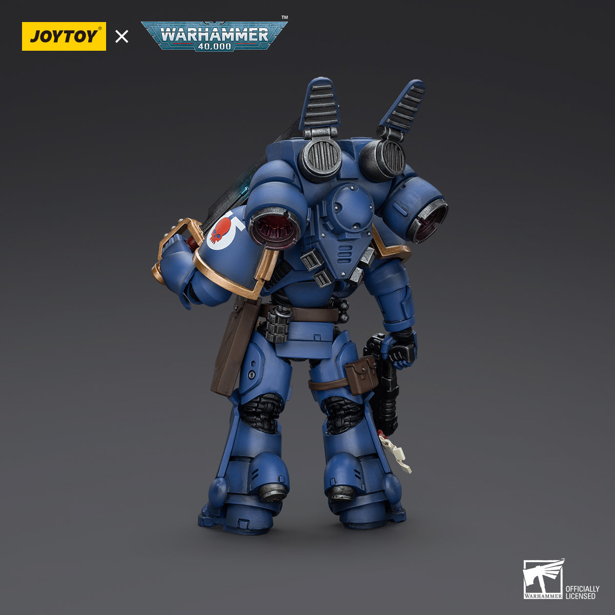Warhammer Collectibles: 1/18 Scale Ultramarines Jump Pack Intercessors Sergeant With Plasma Pistol - Good Games