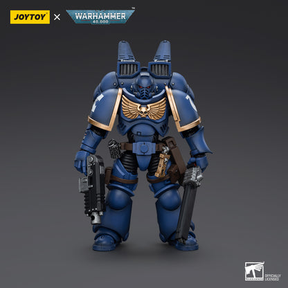 Warhammer Collectibles: 1/18 Scale Ultramarines Jump Pack Intercessors Intercessor 1 - Good Games