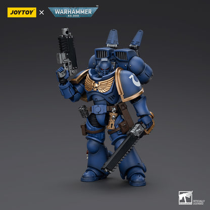 Warhammer Collectibles: 1/18 Scale Ultramarines Jump Pack Intercessors Intercessor 1 - Good Games