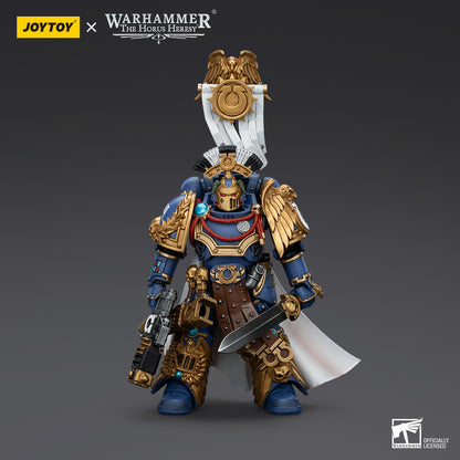Warhammer Collectibles: 1/18 Scale Ultramarines Legion Praetor with Power Sword and Volkite Serpenta - Good Games