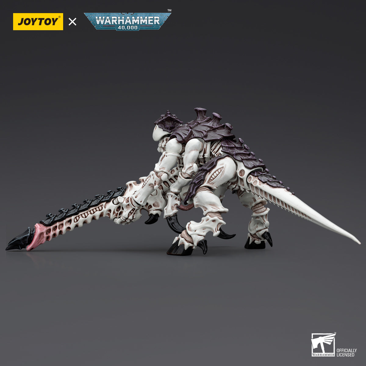 Warhammer Collectibles: 1/18 Scale Tyranids Hive Fleet Leviathan Termagant with Spike Rifle - Good Games