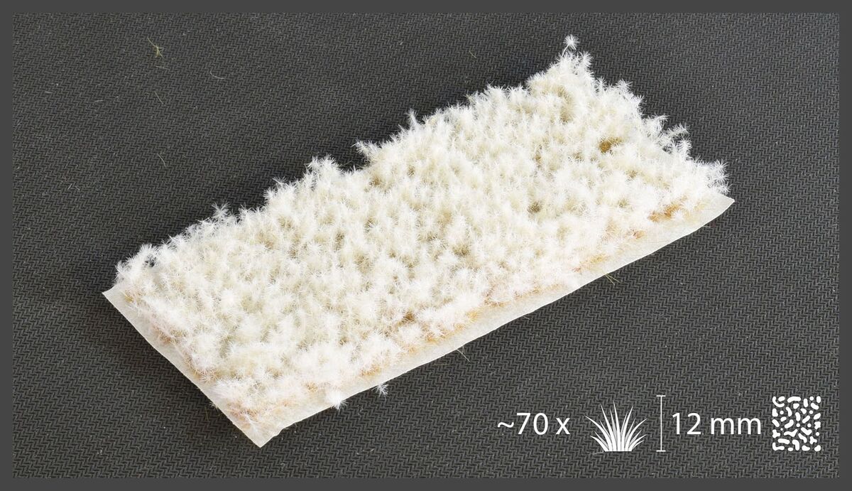 Gamers Grass Spiky Winter Tufts - Good Games