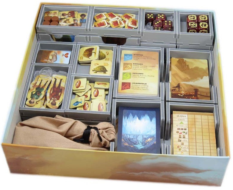 Retail packaging for Folded Space insert organizer for Near and Far