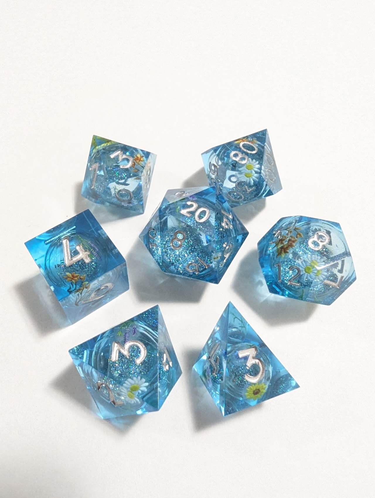 Dice Hoard Aurora (Liquid Core) Set 94 - Good Games