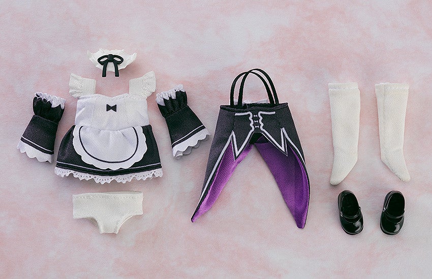 Accessories included with Nendoroid Doll Rem such as alternate hands, shoes, and stand