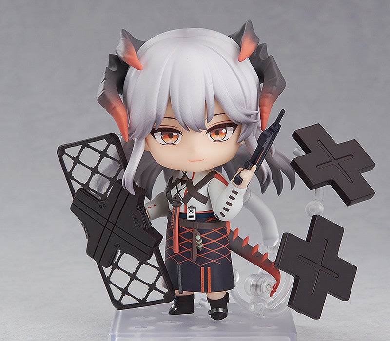 Nendoroid Saria using healing skill effect part in kneeling pose