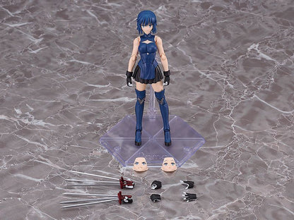 Ciel kneeling with gun ready