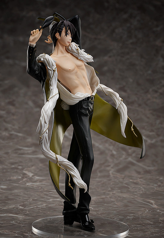 Dakaretai Otoko 1 I ni Odosarete Imasu Takato Saijo figure in black suit and white draped fabric