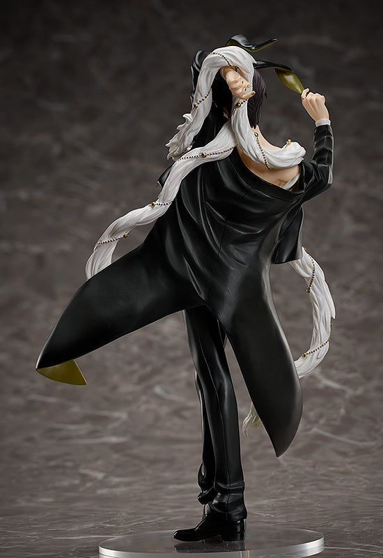 Dakaretai Otoko 1-i ni Odosarete Imasu Takato Saijo figure in black coat and white scarf
