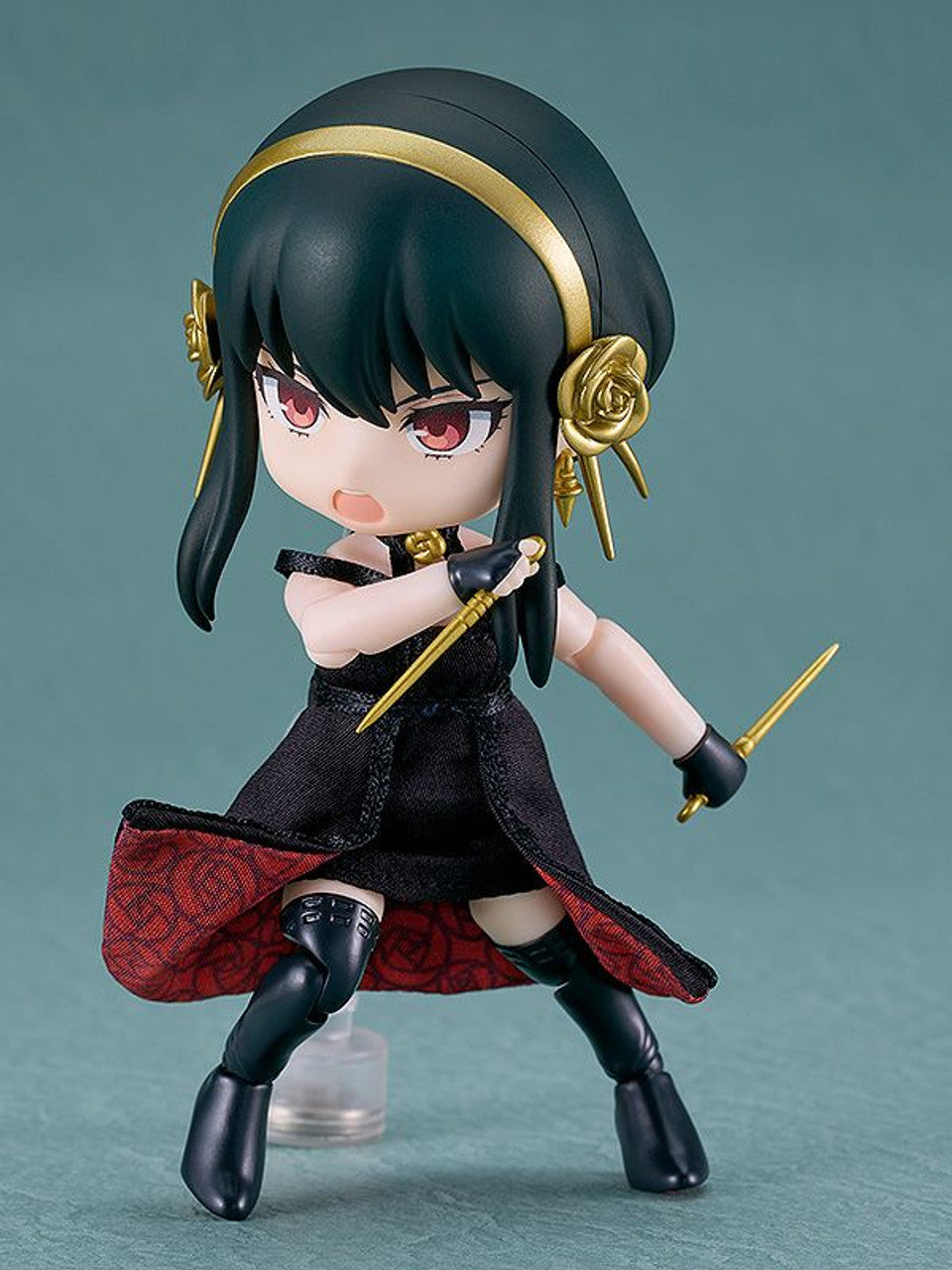 Spy x Family Yor Forger Nendoroid Doll Thorn Princess version black dress with red lining and gold rose hairpieces