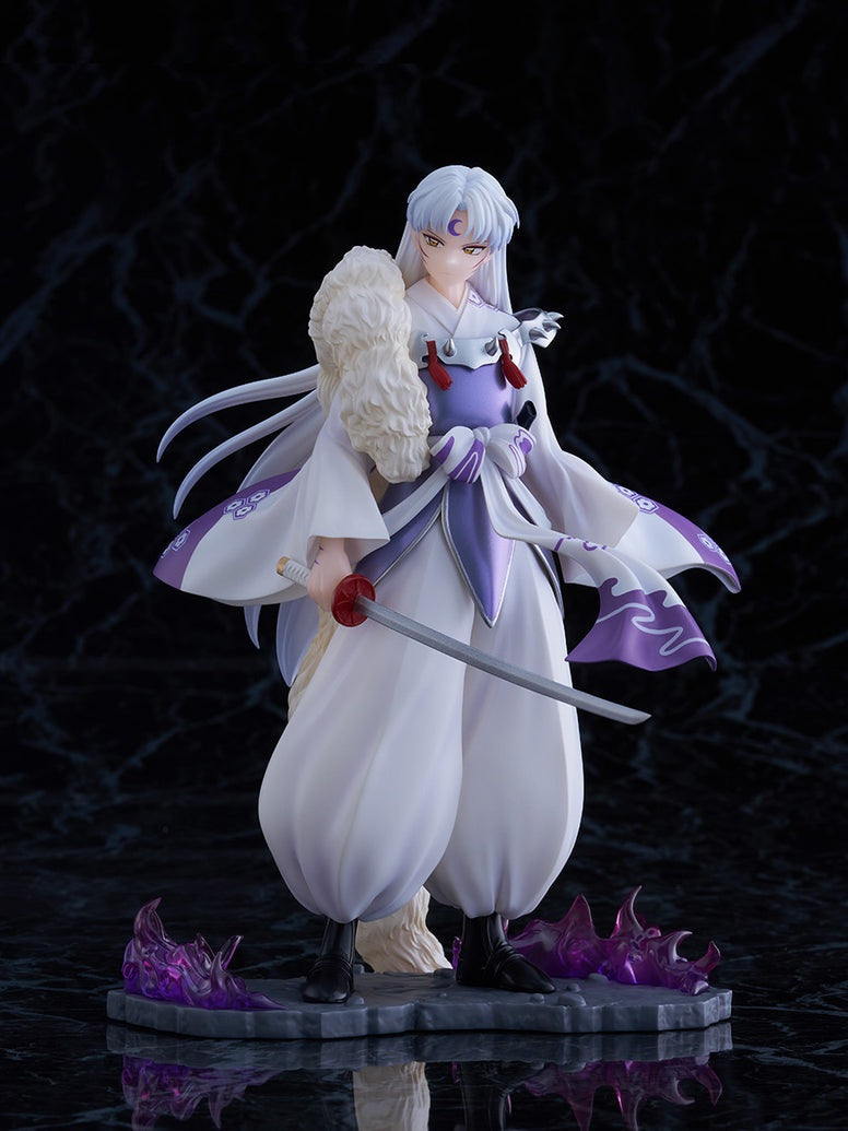 Tenitol Inuyasha Sesshomaru anime figure in white and purple robes holding a sword with purple energy effect base