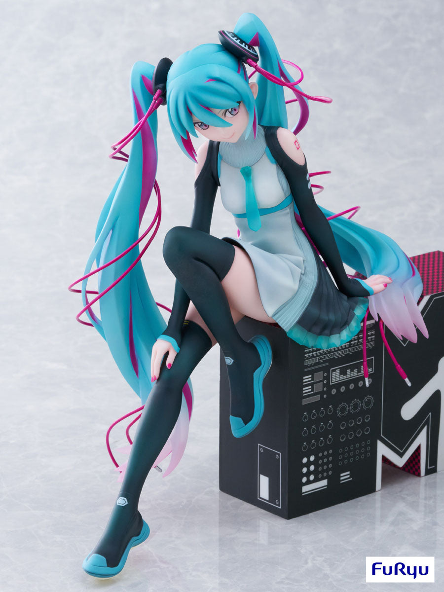 FuRyu Hatsune Miku x MTV 1/7 Scale Figure