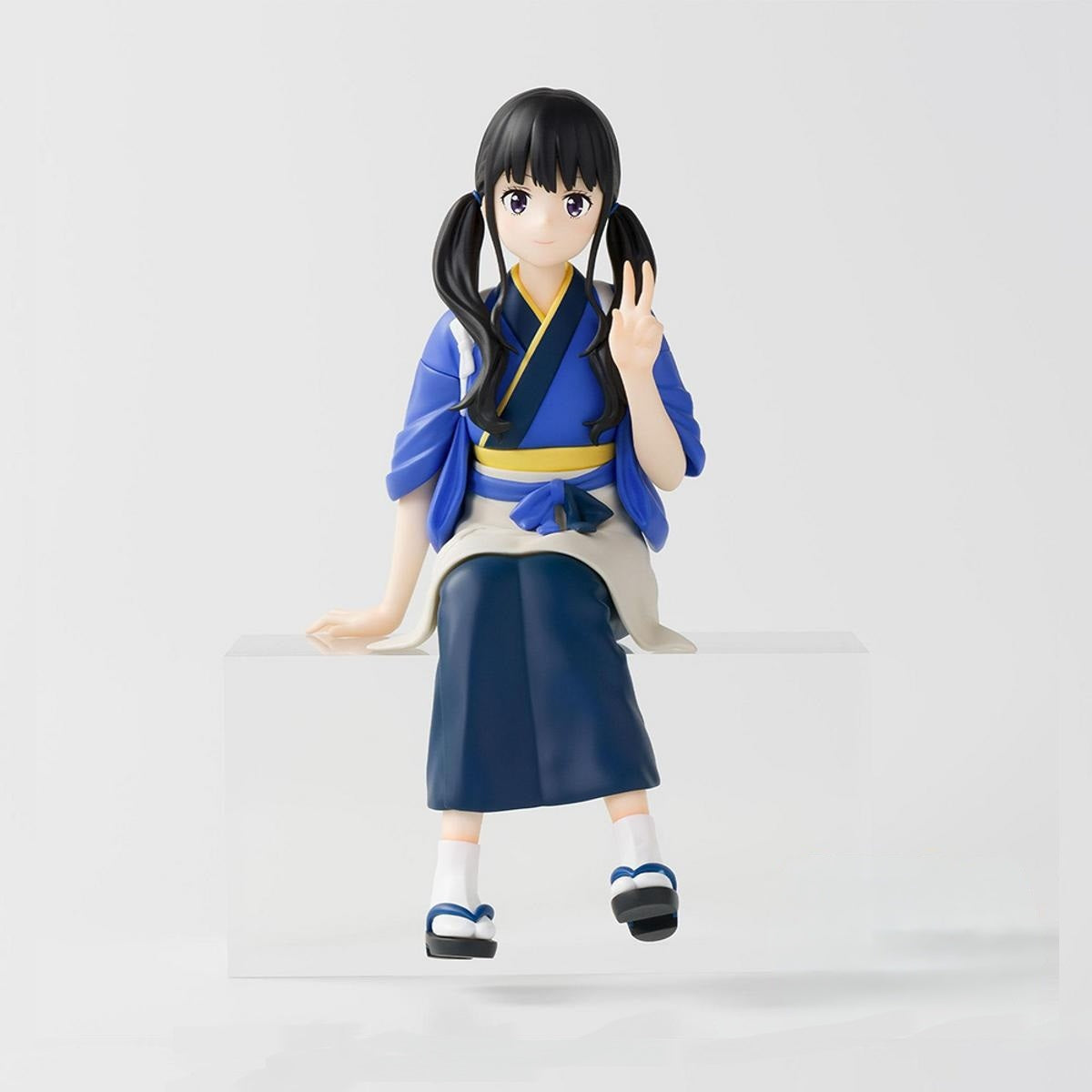 Lycoris Recoil PM Perching Takina Inoue anime figure posed sitting and making a peace sign