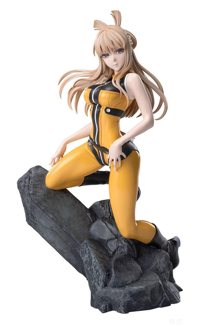 Go Go Loser Ranger Luminasta Yumeko Suzukiri figure in yellow suit kneeling on black rock base