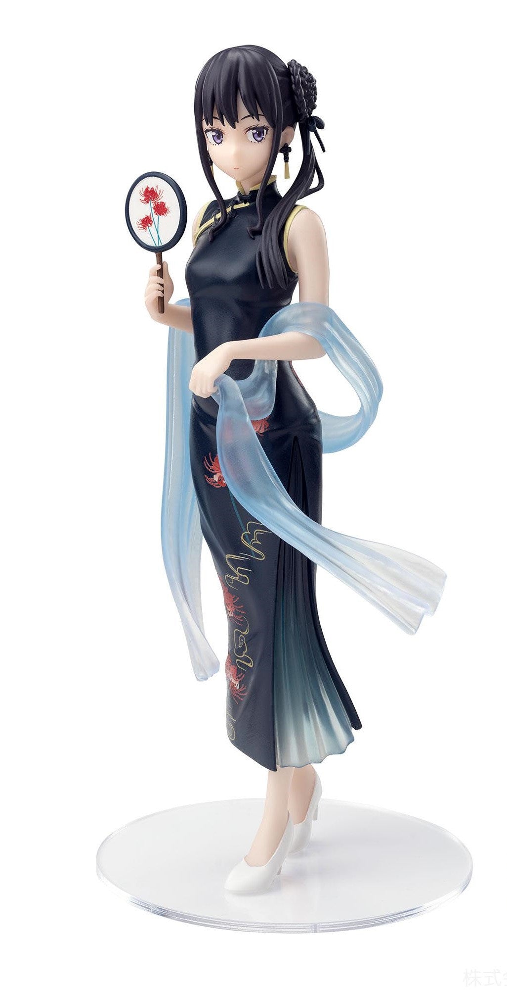 The Lycoris Recoil Luminasta Takina - Inoue China Style Figure wears a black qipao with red flowers, holding a fan, and draped with a flowing blue scarf