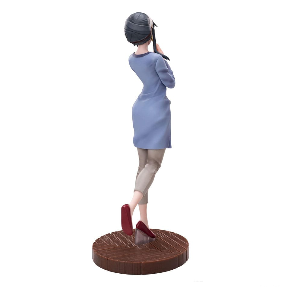 Spy x Family Luminasta Yor Forger anime figure blue shirt khaki pants and red heels standing on a round dark wood base