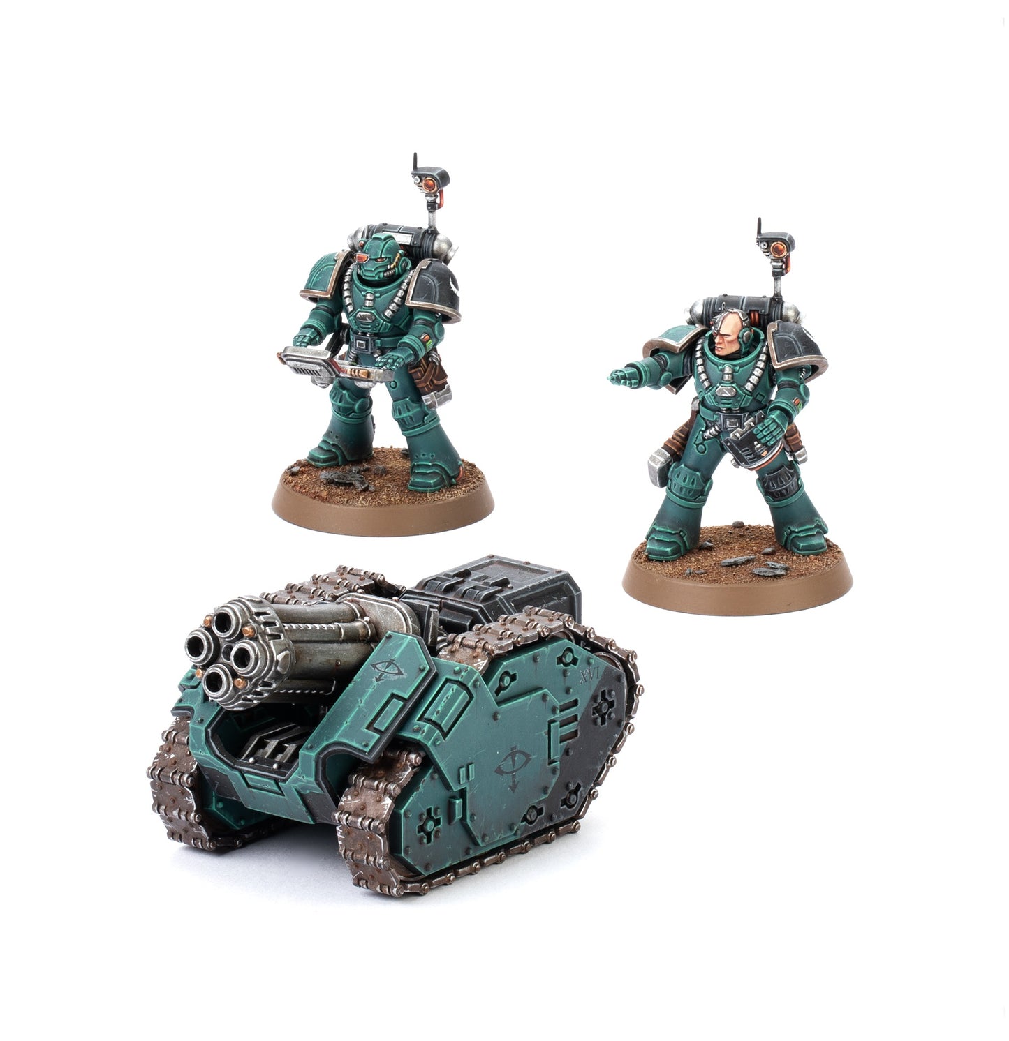 Two dark teal armored space marine miniatures stand beside a Legiones Astartes Rapier Laser Destroyer tank with tracks and a large gun