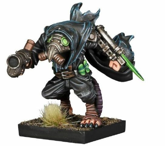 The miniature showing a rat-like warrior armed with a weapon and wearing armor