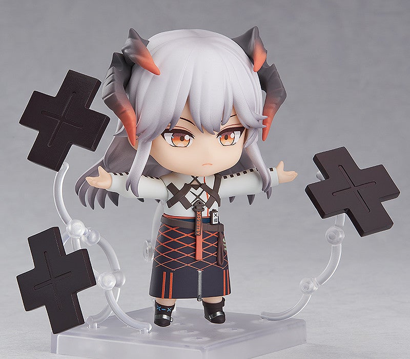 Nendoroid Saria posed with raised shield and combat stance