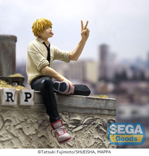 Chainsaw Man Denji Perching Figure - Good Games